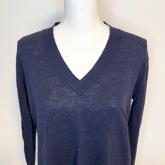 Lilly Pulitzer V Neck Blaine Tunic Sweater In True Navy Size Small New - Picture 3 of 13